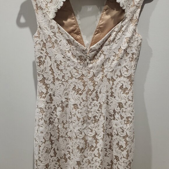 Vince Camuto lace dress - Picture 2 of 2